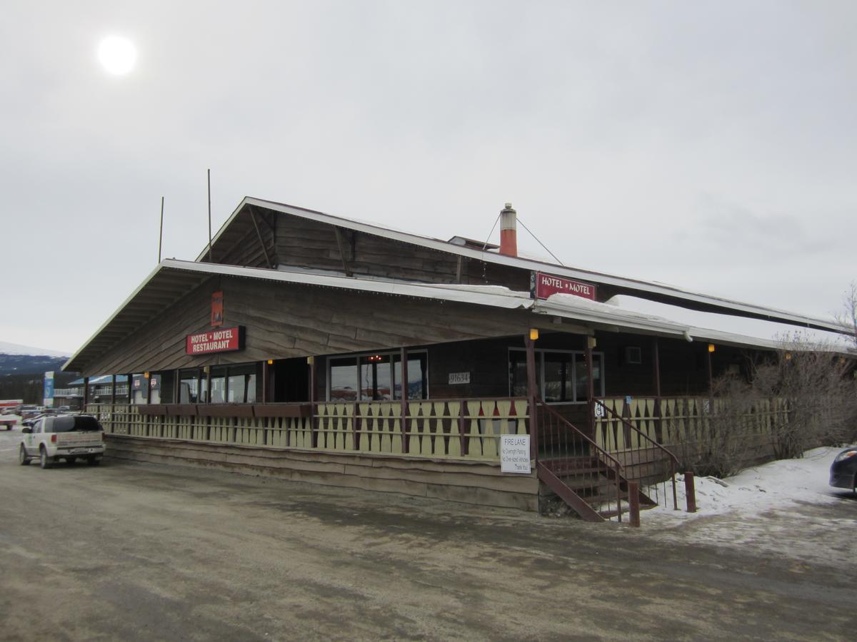 Airport Chalet ホワイトホース エクステリア 写真
