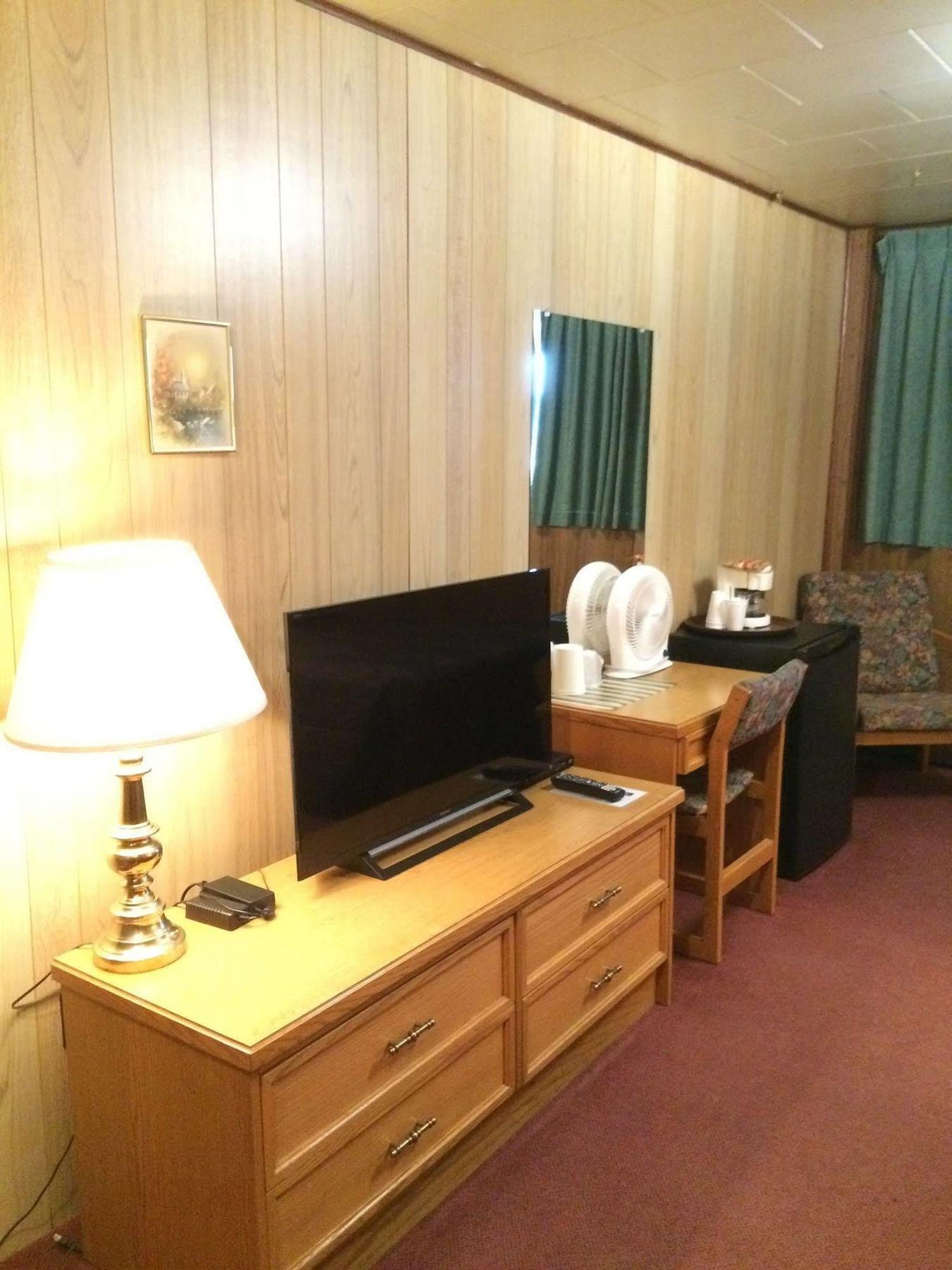 Airport Chalet ホワイトホース エクステリア 写真