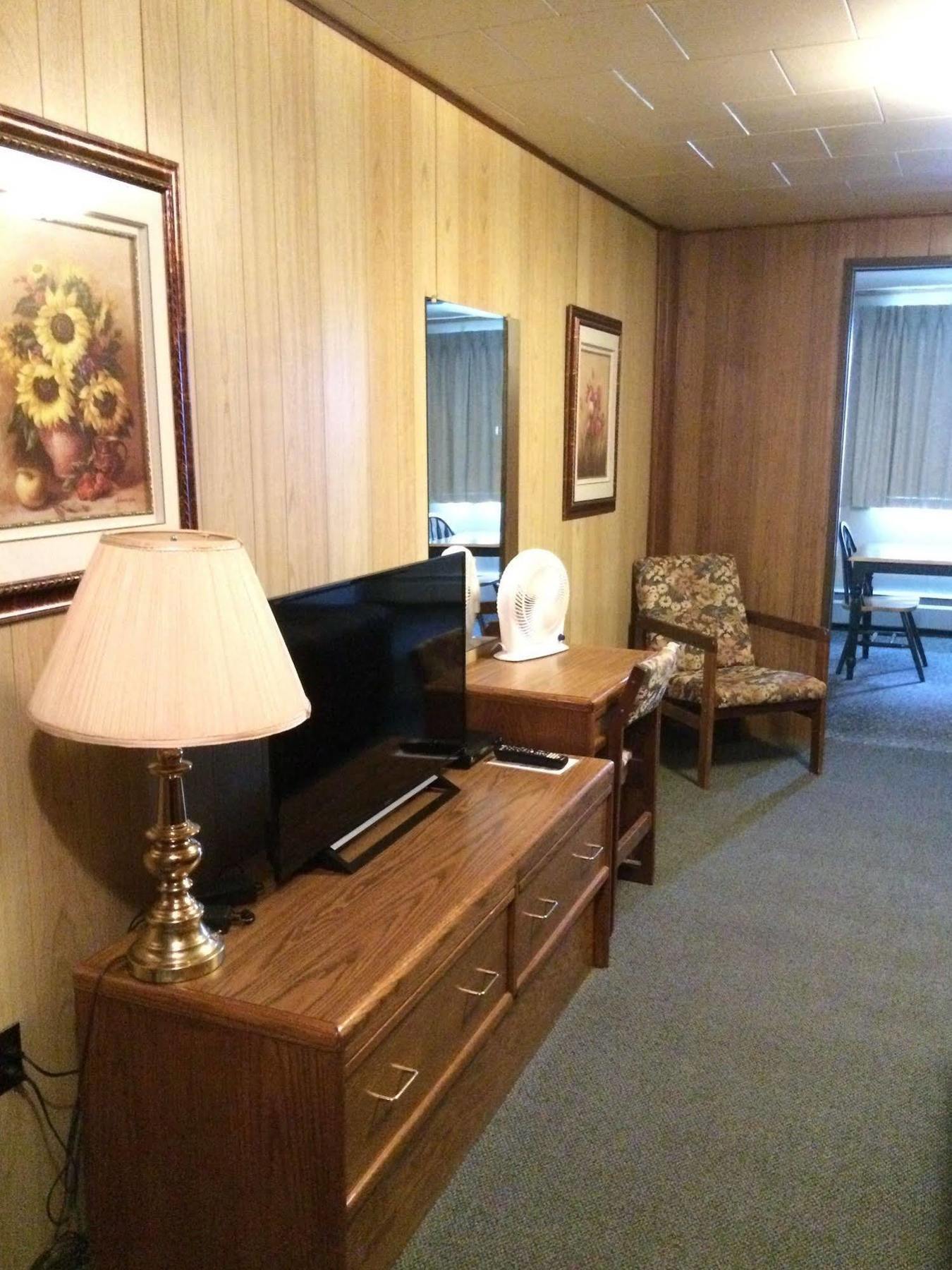 Airport Chalet ホワイトホース エクステリア 写真
